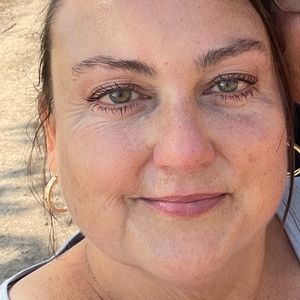 Meet your Posher, Brenda